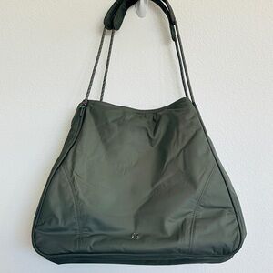 Stylish Green Tote Bag